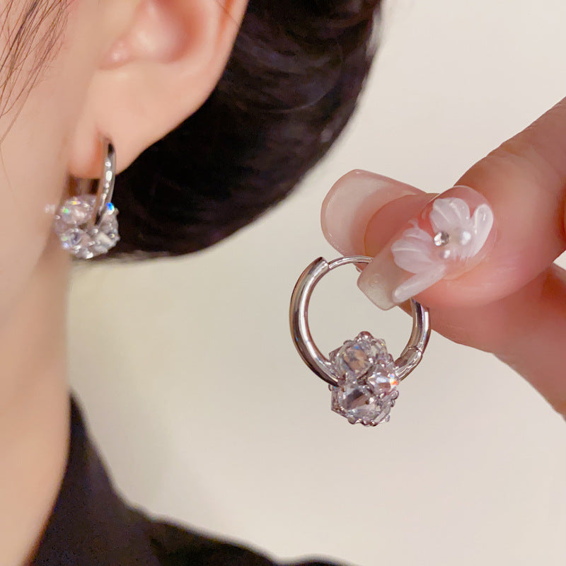 Luxury Zircon Round Ear Cuff Earrings – Geometric Elegant Design