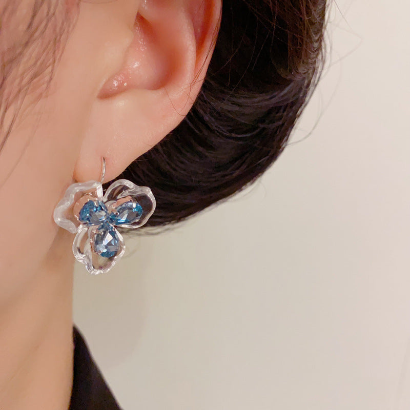 Luxury Blue Transparent Trefoil Flower Earrings– Elegant Design