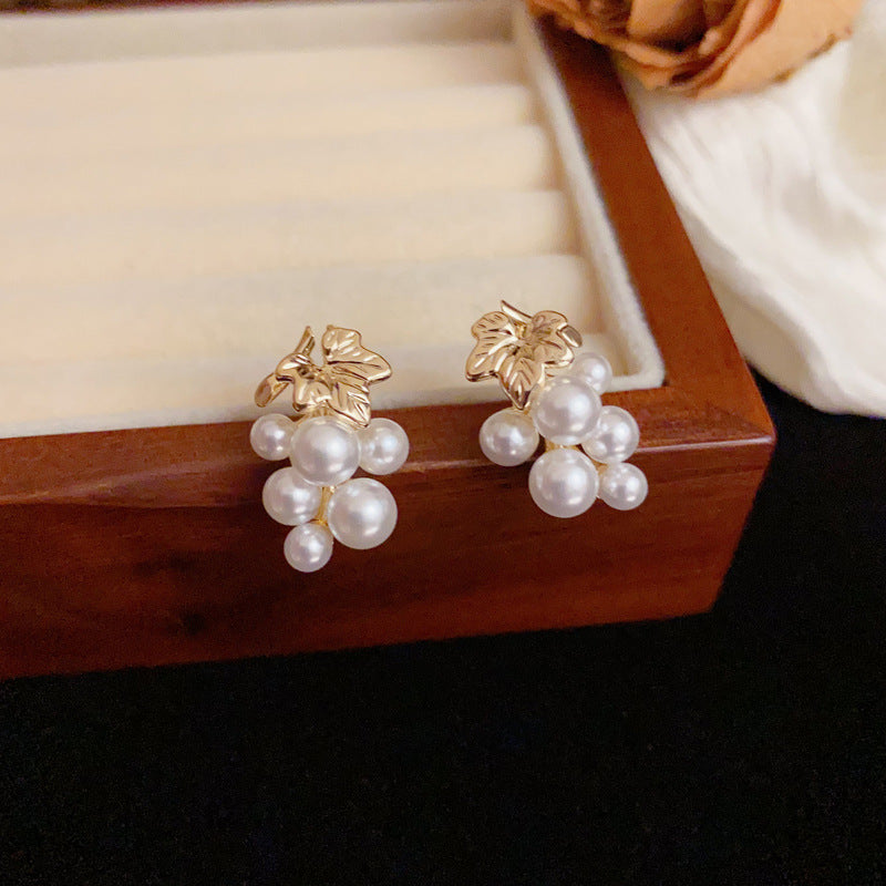 Elegant Pearl Grape Stud Gold Earrings – Fruit-Inspired Design