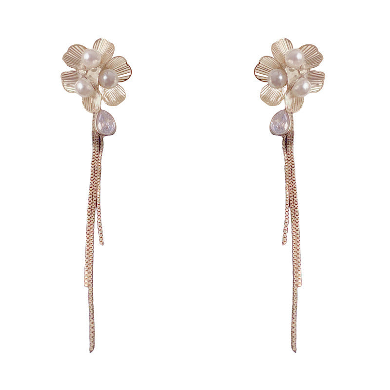 Luxury Metal Pearl Petal Long Tassel Drop Earrings – Elegant Design