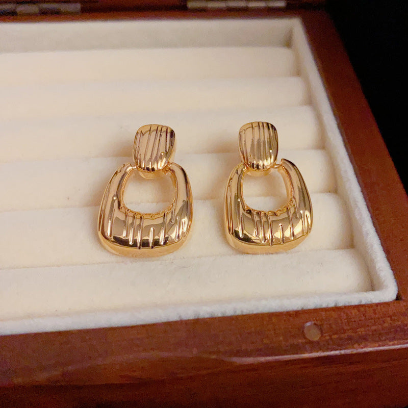 18K Gold-Plated Metal Geometric Earrings - Chic Minimalist Design