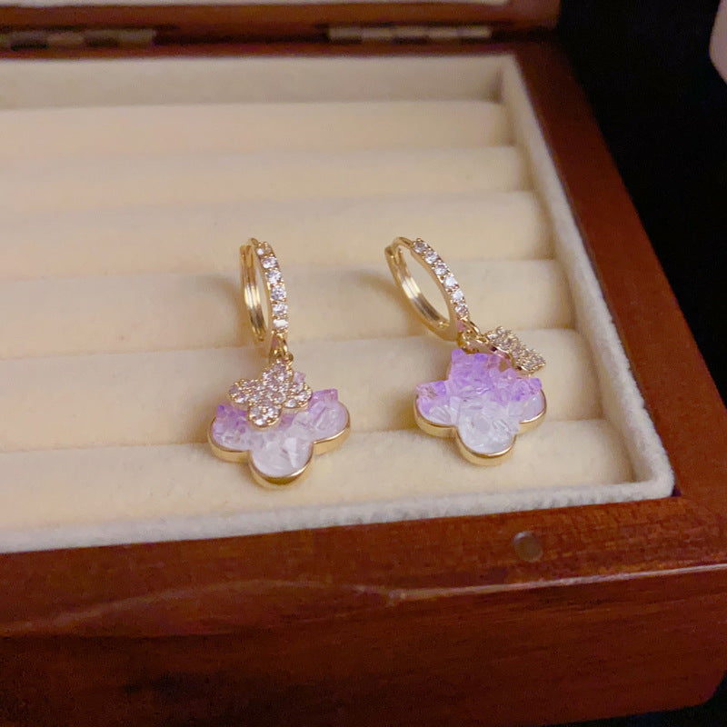 14K Gold Zircon Crystal 4-Leaf Flower Huggie Earrings – Elegant Design