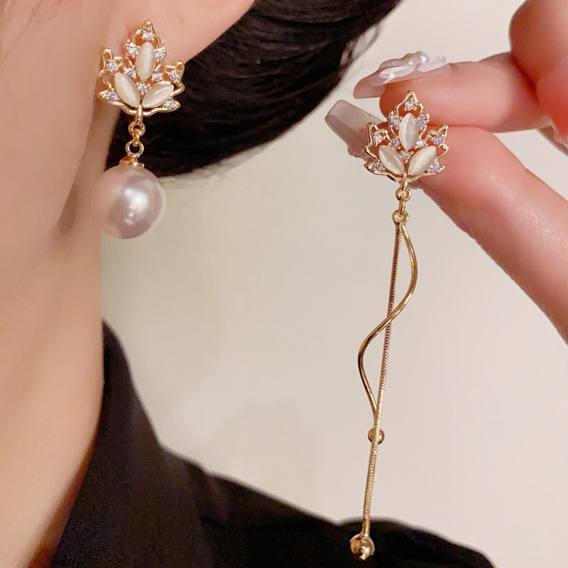 14K Gold Asymmetrical Leaf Pearl Tassel Earrings – Elegant Design