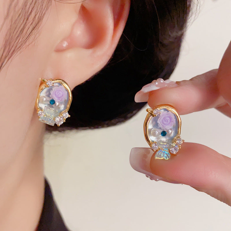 Elegant 3D Flower & Butterfly Oval Stud Earrings – Floral Design