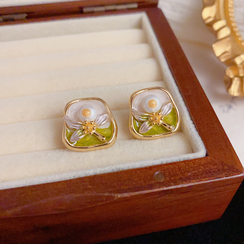 Luxury Green Petal & Pearl Square Stud Gold Earrings – Floral Design