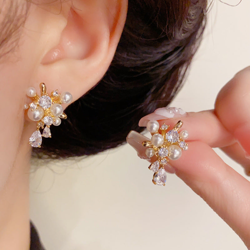 14K Gold-Plated Firework Pearl Drop Earrings – Elegant Tassel Design