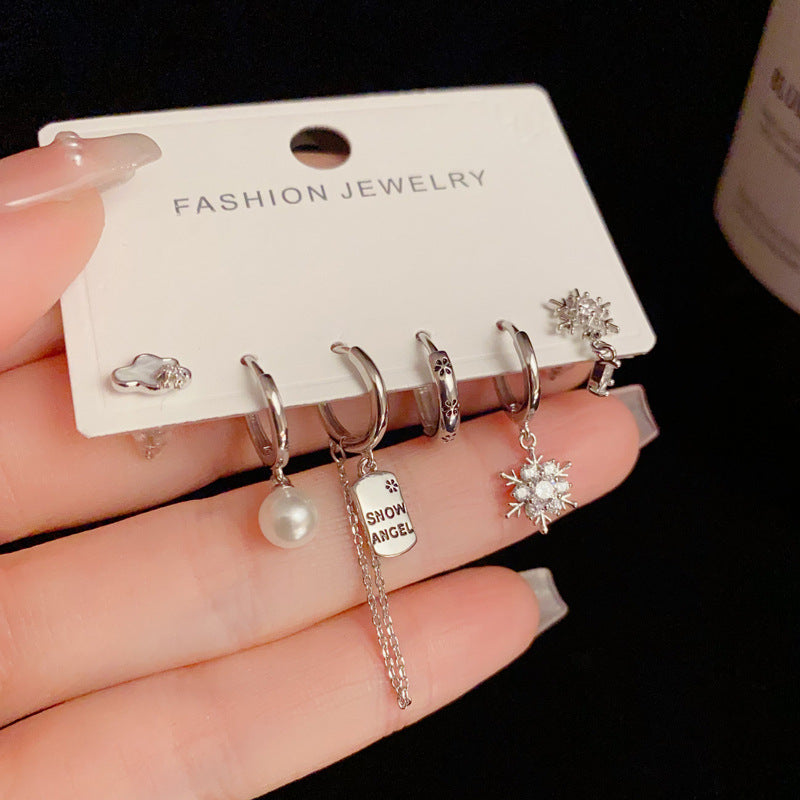 14K Gold-Plated Snowflake Square Pendant Chain Set - Elegant & Chic