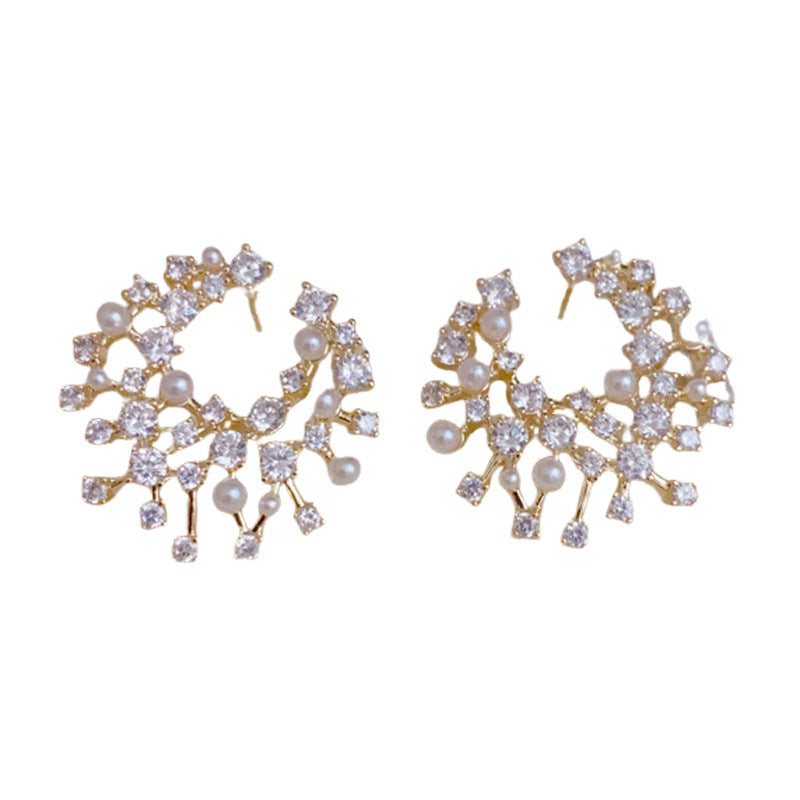 14K Gold-Plated Full Rhinestone Pearl C-Shaped Earrings – Chic Design