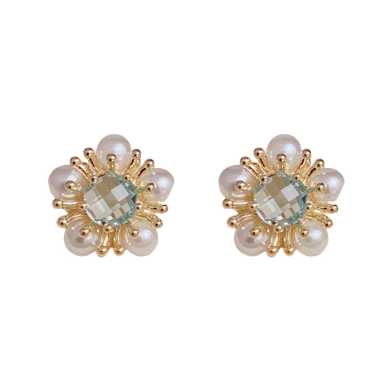 14K Gold Minimalist Pearl Sunflower Stud Earrings – Elegant Design