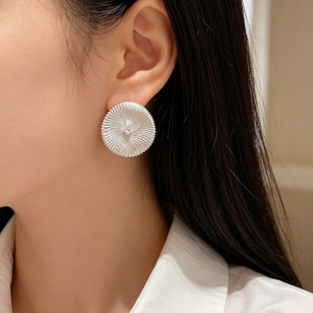 Eaioncol Wave Texture Circle Stud Earrings Gold Silver