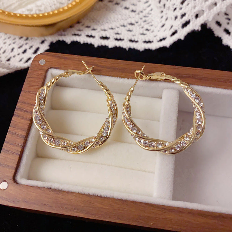 Luxury Full-Zircon Twisted Hoop Earrings – Geometric Design