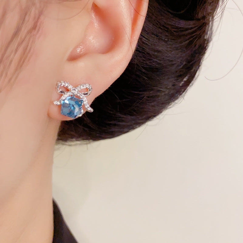 Luxury Zircon Bow & Sugar Cube Crystal Stud Earrings – Elegant Design