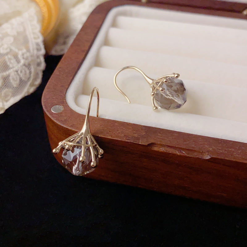Luxury Smoky Grey Crystal Claw Drop Earrings – Minimalist Design