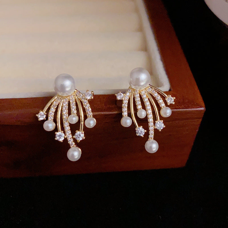 14K Gold-Plated Firework Pearl Earrings – Elegant Minimalist Design