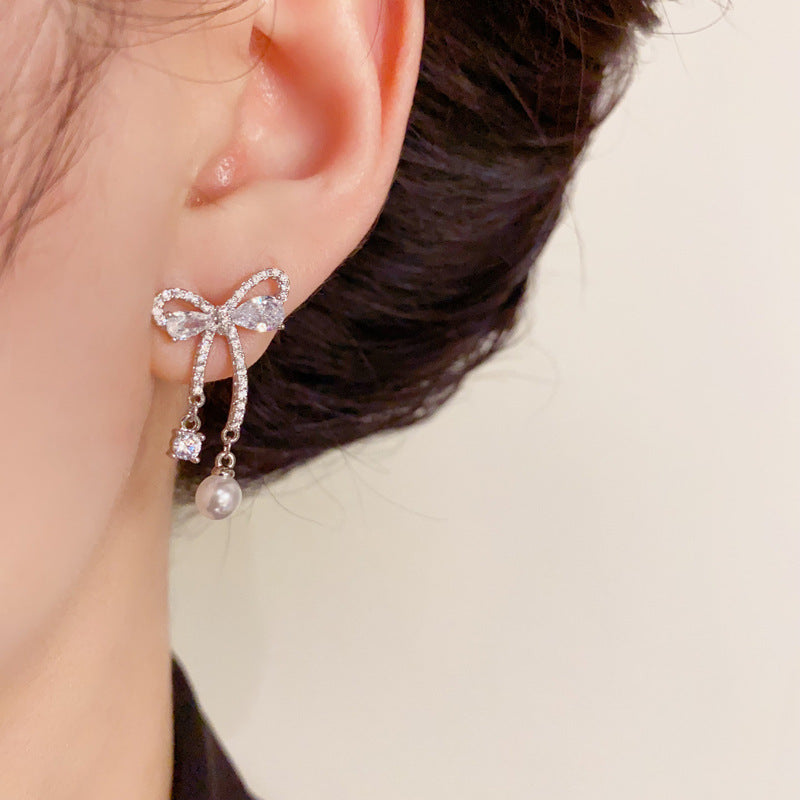 14K Gold Zircon Bowknot Drop Earrings - Chic Elegance Design