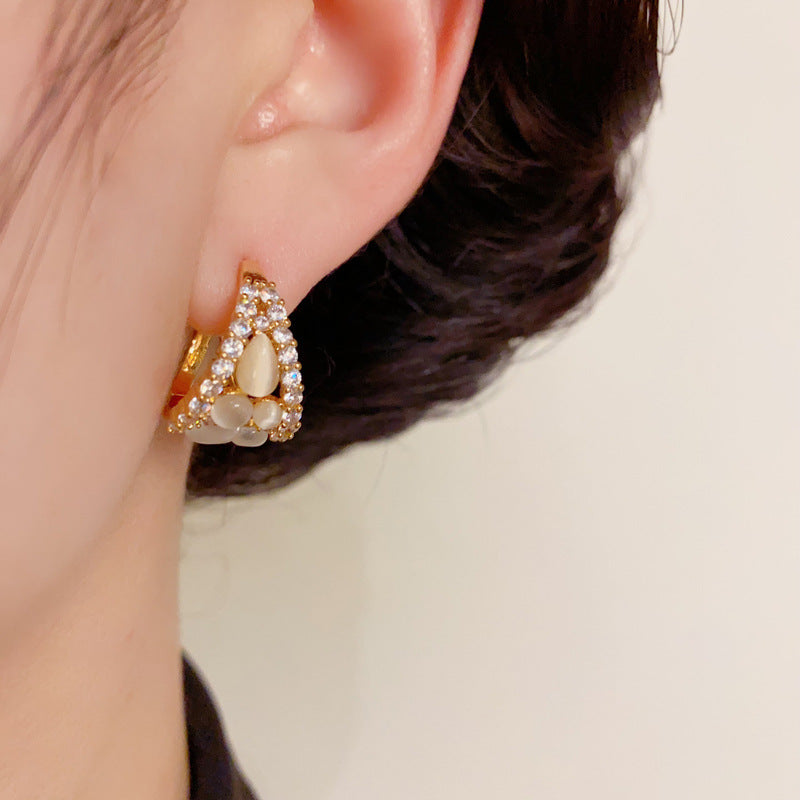 14K Gold Zircon Cat's Eye Drop Earrings – Elegant Waterdrop Design