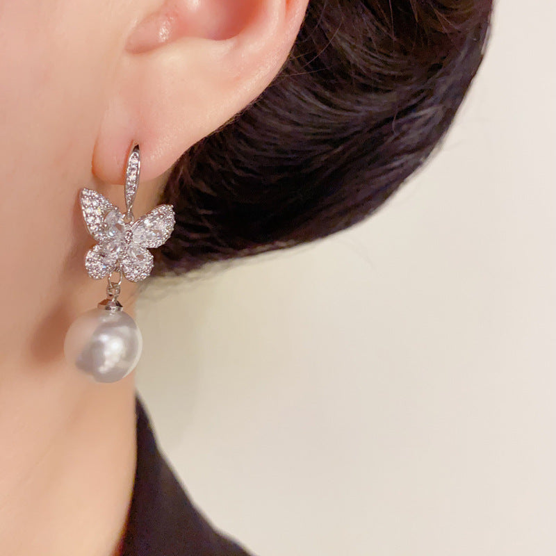 Luxury Zircon Butterfly & Pearl Drop Earrings – Elegant Design