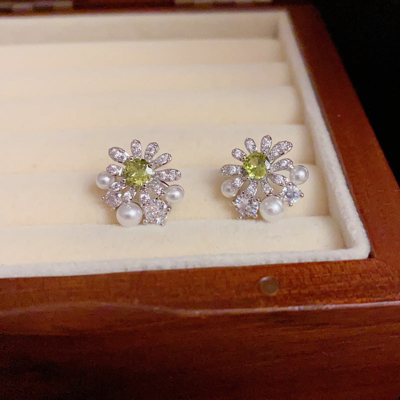 14K Gold-Plated Pearl Sunflower Stud Earrings - Elegant Floral Design