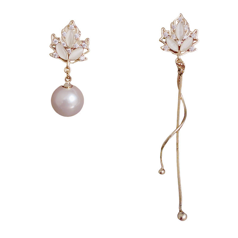 14K Gold Asymmetrical Leaf Pearl Tassel Earrings – Elegant Design