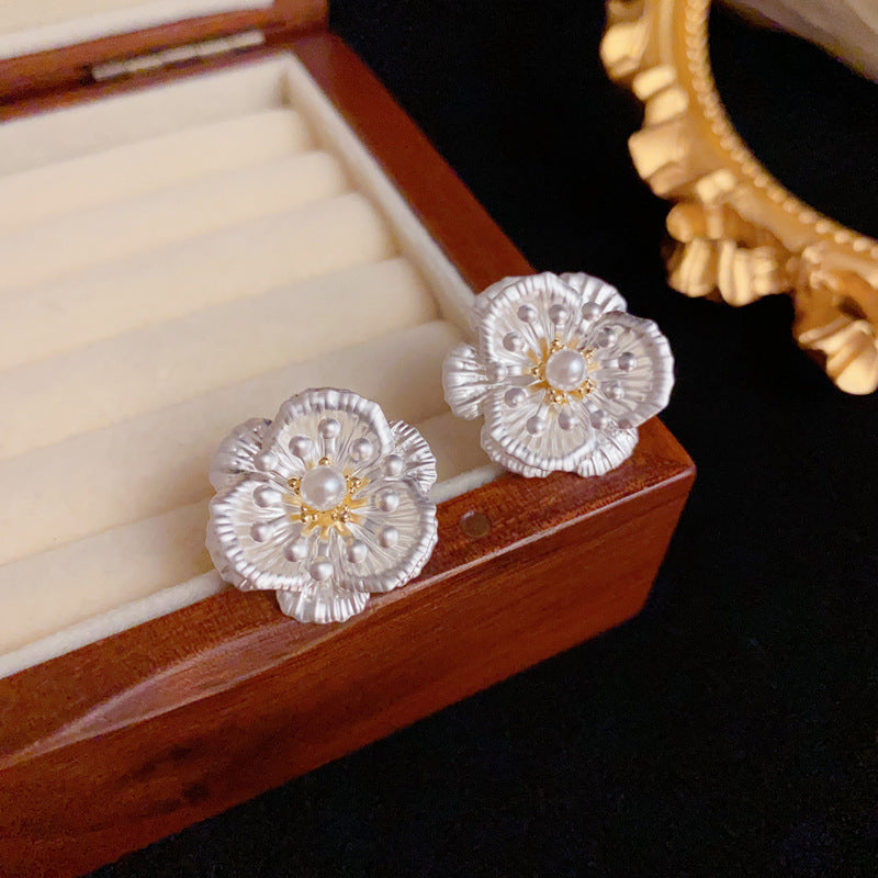 Elegant Matte Silver-Plated Petal Stud Earrings – Floral Design