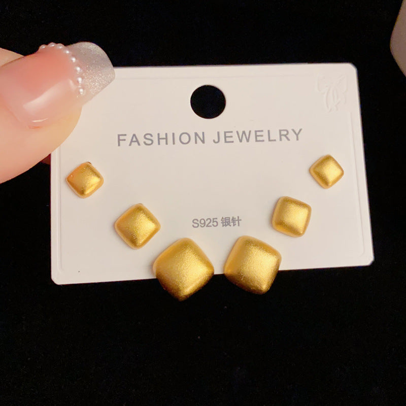 14K Gold Mesh Geometric Trio Stud Earrings - Chic Minimalist Design