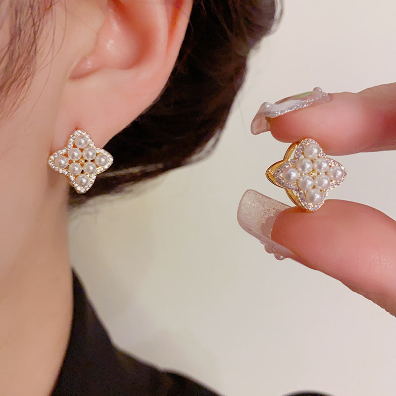 Elegant Micro-Zircon & Pearl Four-Leaf Flower Earrings – Floral Design