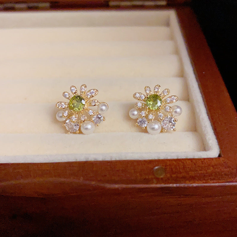 14K Gold-Plated Pearl Sunflower Stud Earrings - Elegant Floral Design