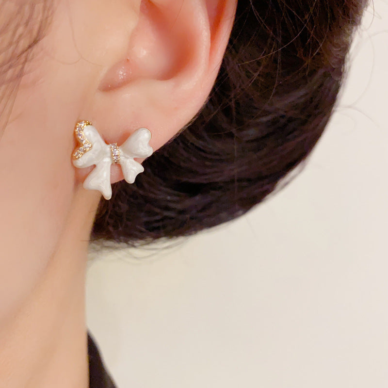 14K Gold Sweet Enamel & Zircon Bow Stud Earrings – Elegant Design