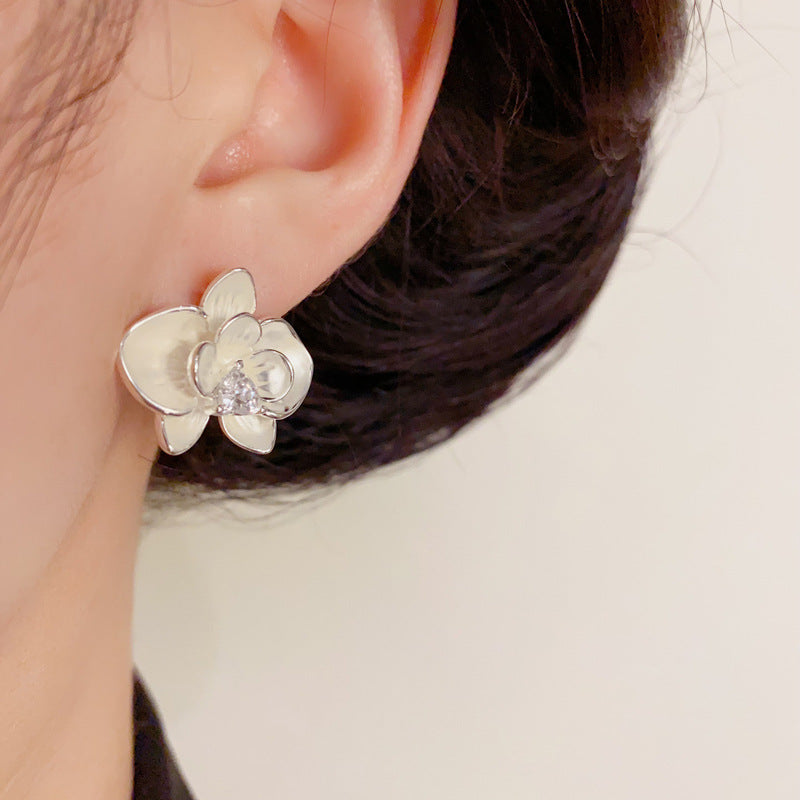 14K Gold-Plated Elegant White Petal Stud Earrings – Floral Design