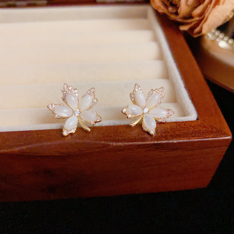 Minimalist Shell Pearl Maple Leaf Stud Earrings – S925 Silver Needle