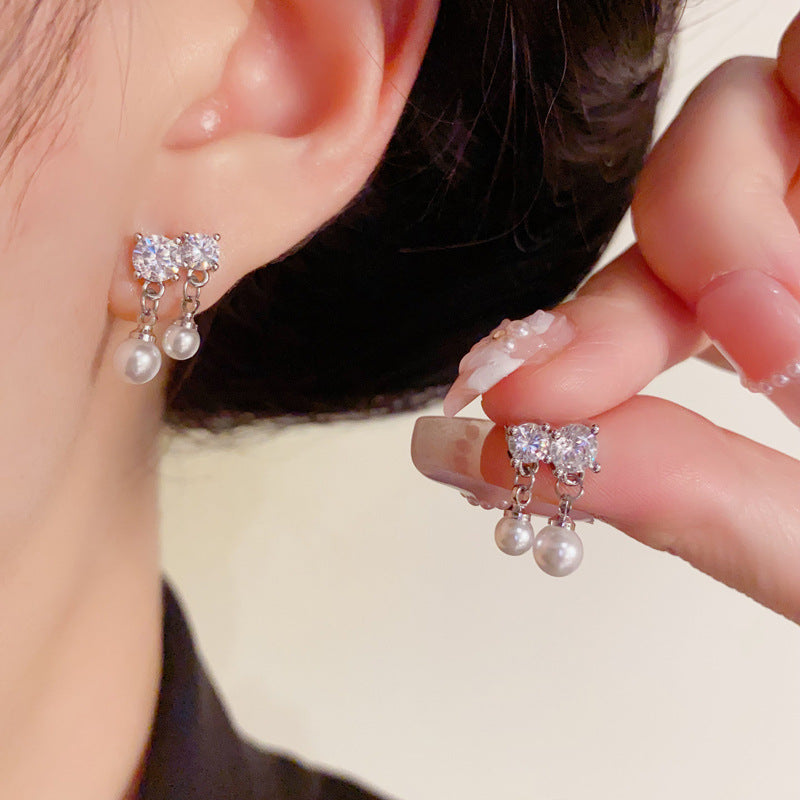Luxury Zircon Bow & Pearl Tassel Drop Earrings – Elegant Design