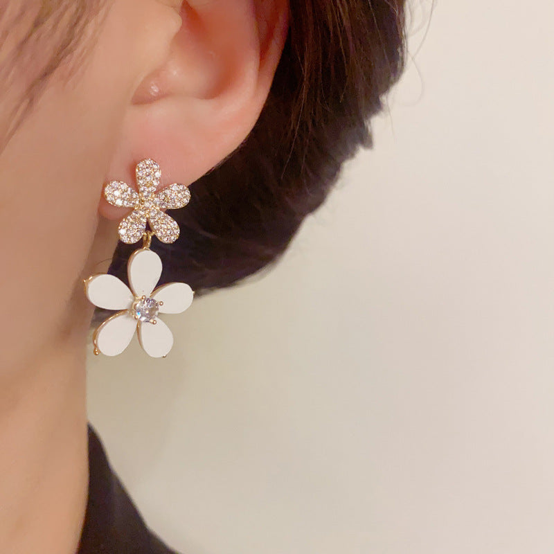 14K Gold-Plated Zircon Flower Drop Earrings - Chic Floral Elegance
