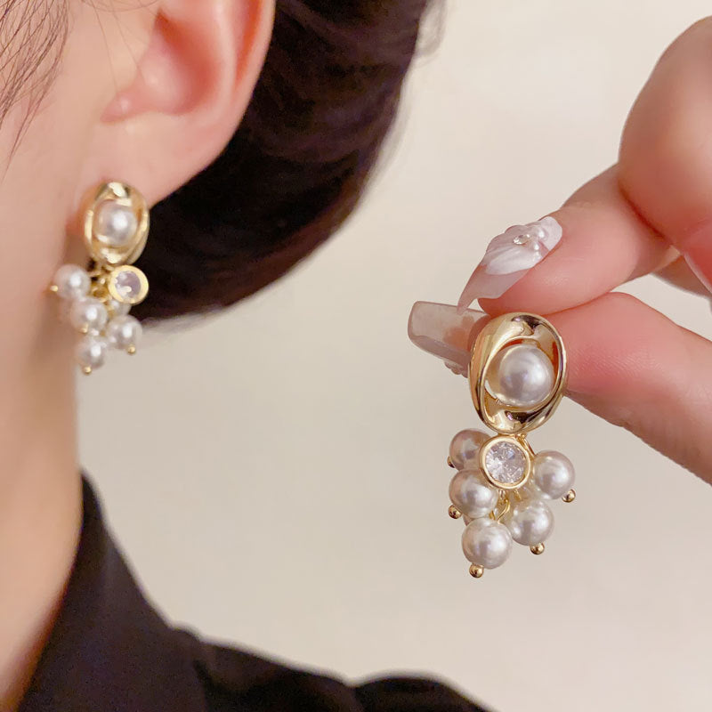 Luxury Geometric Pearl Bead Tassel Drop Earrings – Elegant Design