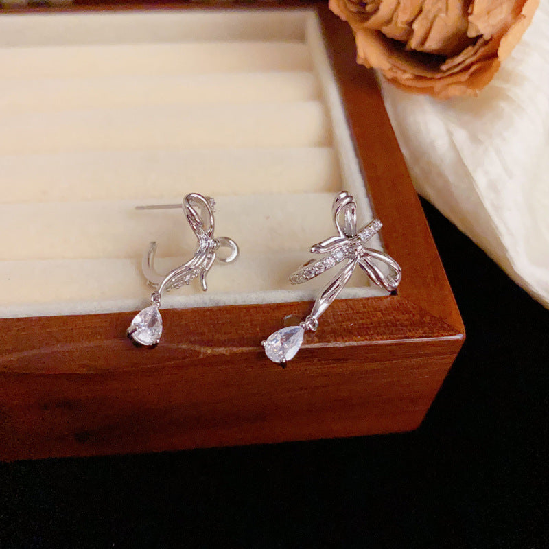 Luxury Zircon Metal Bow & Droplet Earrings – Elegant Design