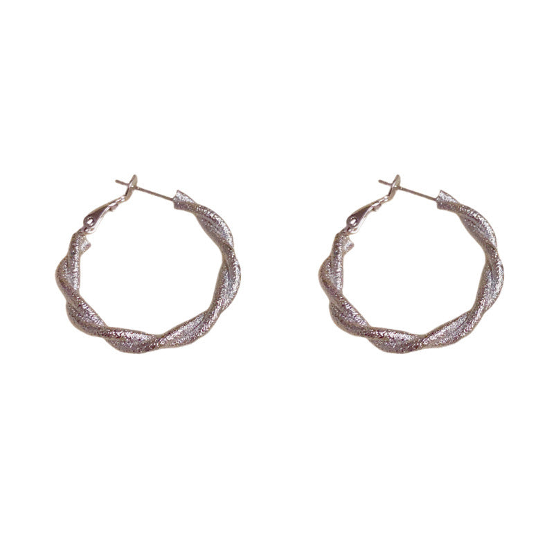 Elegant Sandblasted Twisted Hoop Earrings – Geometric Design