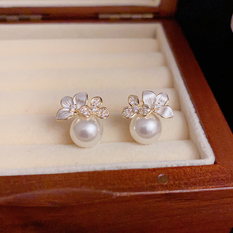 14K Gold-Plated White Enamel Flower Pearl Stud Earrings – Chic Design