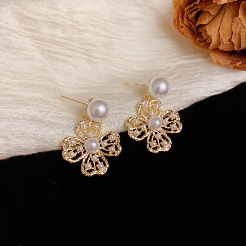 Luxury Pearl & Hollow Four-Leaf Flower Drop Earrings – Floral Design