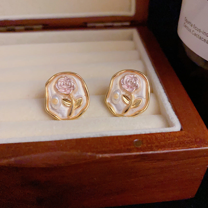 14K Gold-Plated Irregular Tulip Earrings – Elegant Floral Design