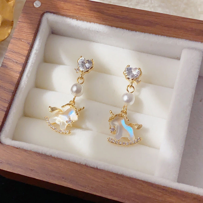 Luxury Zircon Heart Pearl Unicorn Drop Earrings – Animal Design
