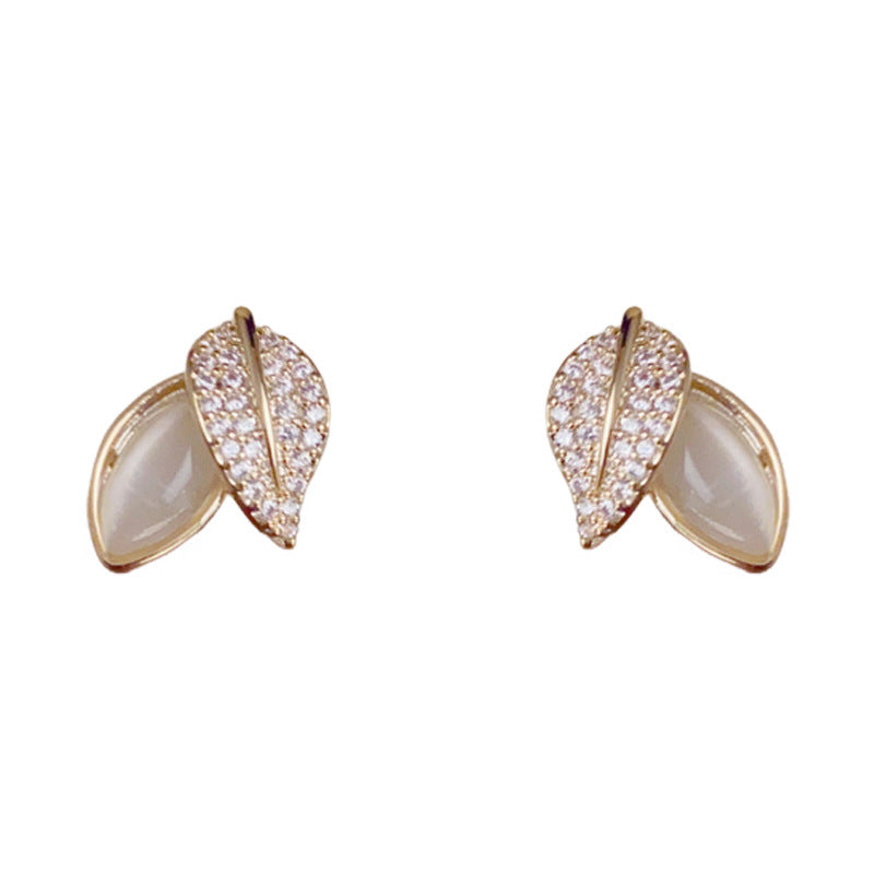 14K Gold-Plated Zircon Leaf Stud Earrings – Elegant Minimalist Design