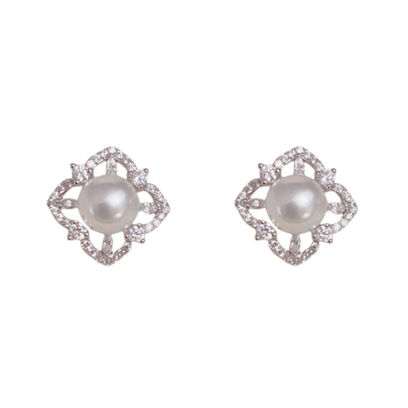 Elegant Zircon Diamond-Shaped Pearl Earrings - Geometric Design