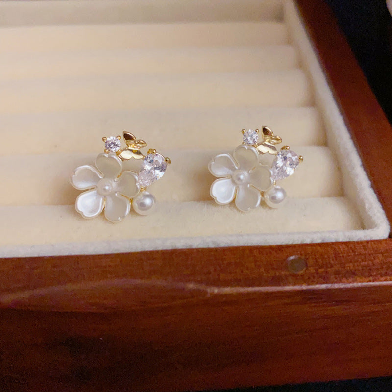 14K Gold-Plated White Flower Butterfly Stud Earrings – Elegant & Chic