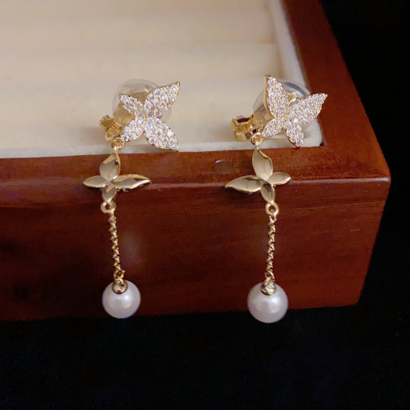 14K Gold Zircon Butterfly Tassel Ear Clip - Chic Elegance Design