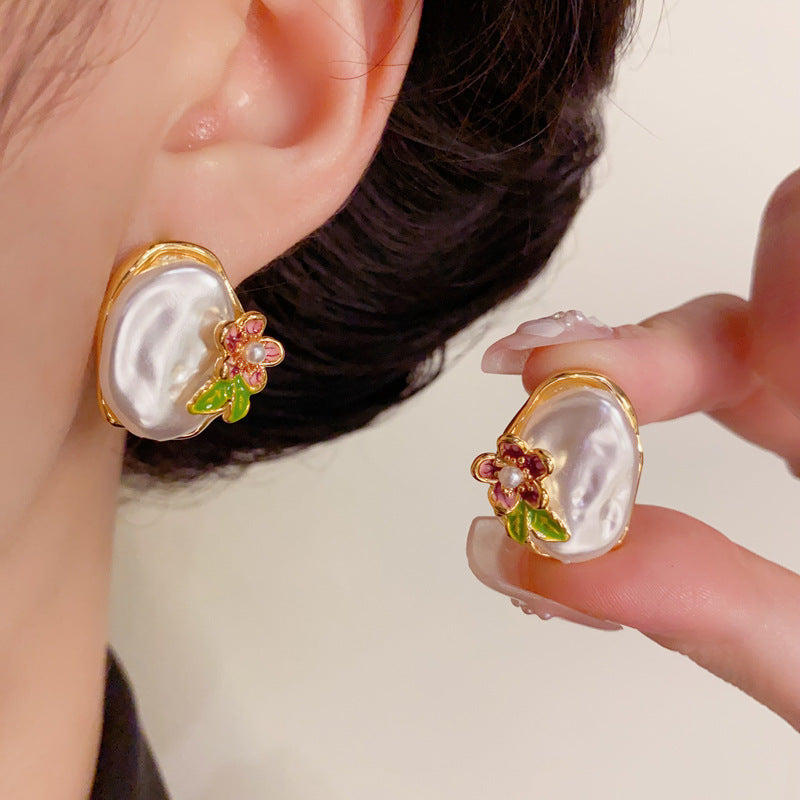 Luxury Irregular Enamel Pearl Flower Gold Earrings – Elegant Design