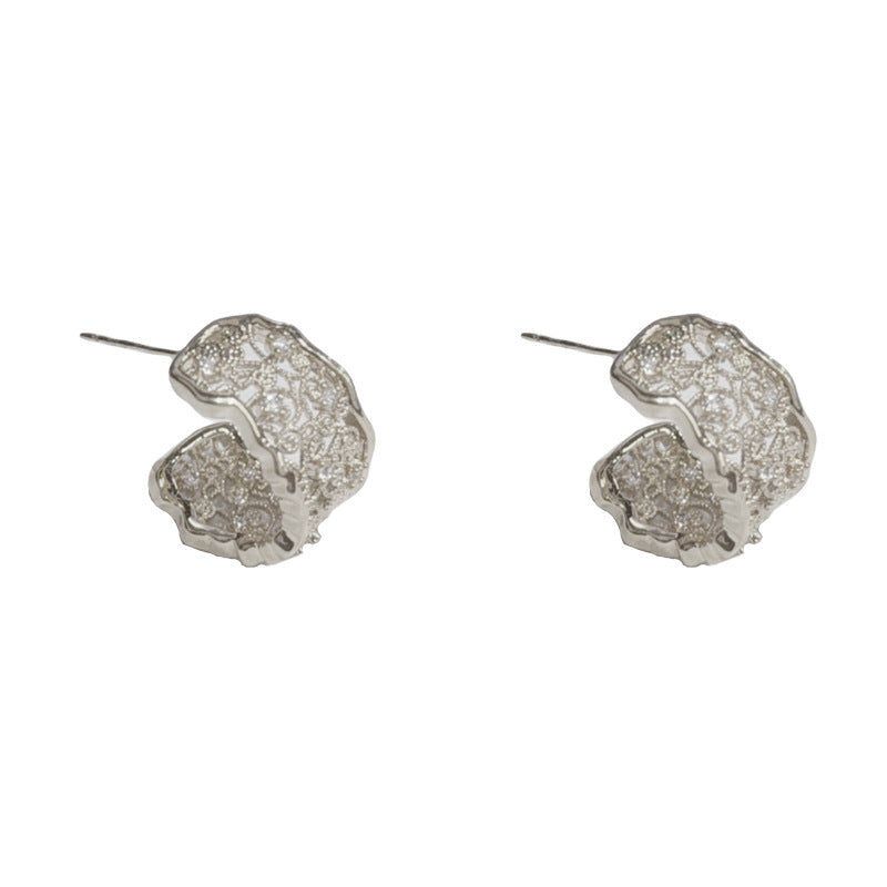Elegant Irregular Hollow Metal C-Hoop Earrings – French Retro Design