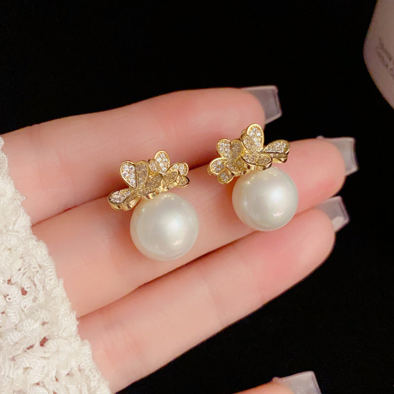 14K Gold-Plated Zircon Flower Pearl Stud Earring - Elegant Design