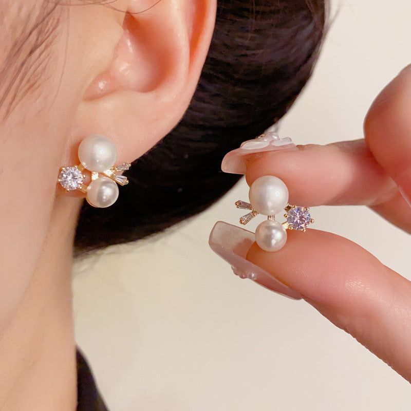 14K Gold Zircon Pearl Geometric Stud Earrings – Elegant Minimalist