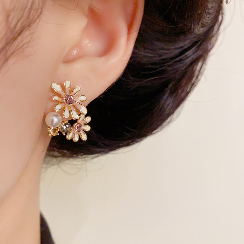 14K Gold-Plated Daisy Flower Stud Earrings – Sweet Minimalist Design