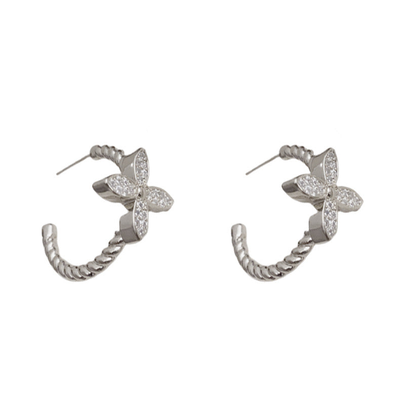 Luxury Zircon Four-Leaf Flower Hoop Earrings – Elegant Flower Design