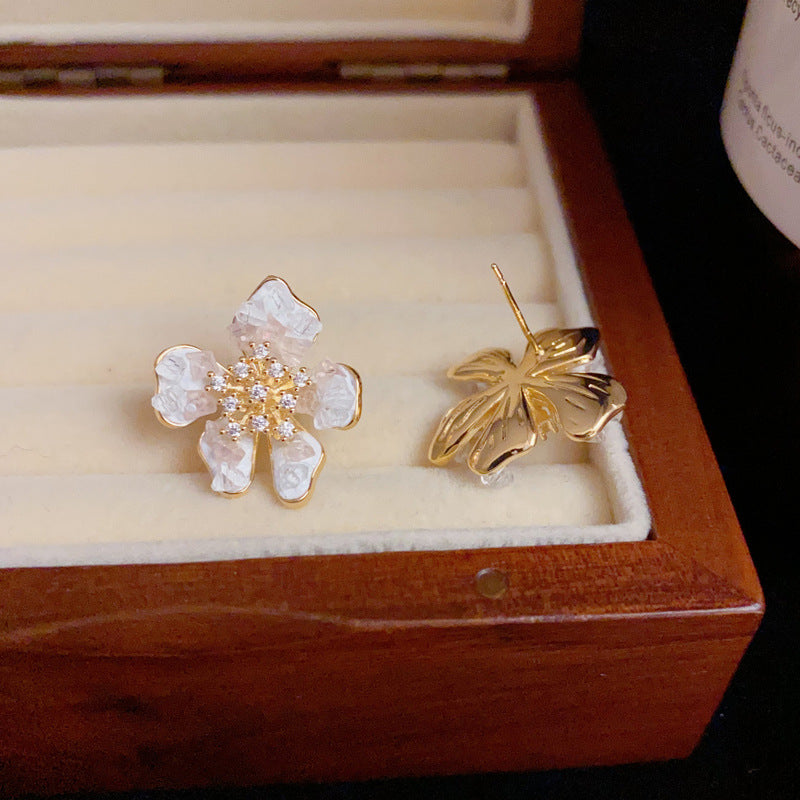 14K Gold-Plated Crystal Petal Stud Earrings – Elegant Floral Design